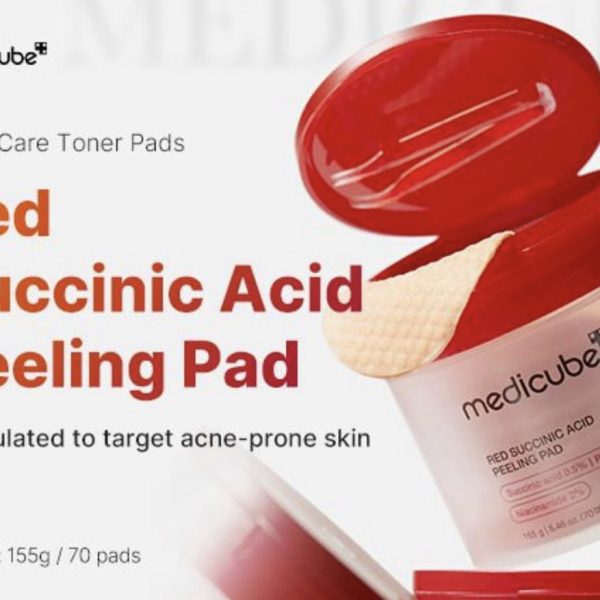 MEDICUBE- Red Succinic Acid Peeling Pad